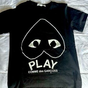 PLAY Comme Des Garcons T-Shirt